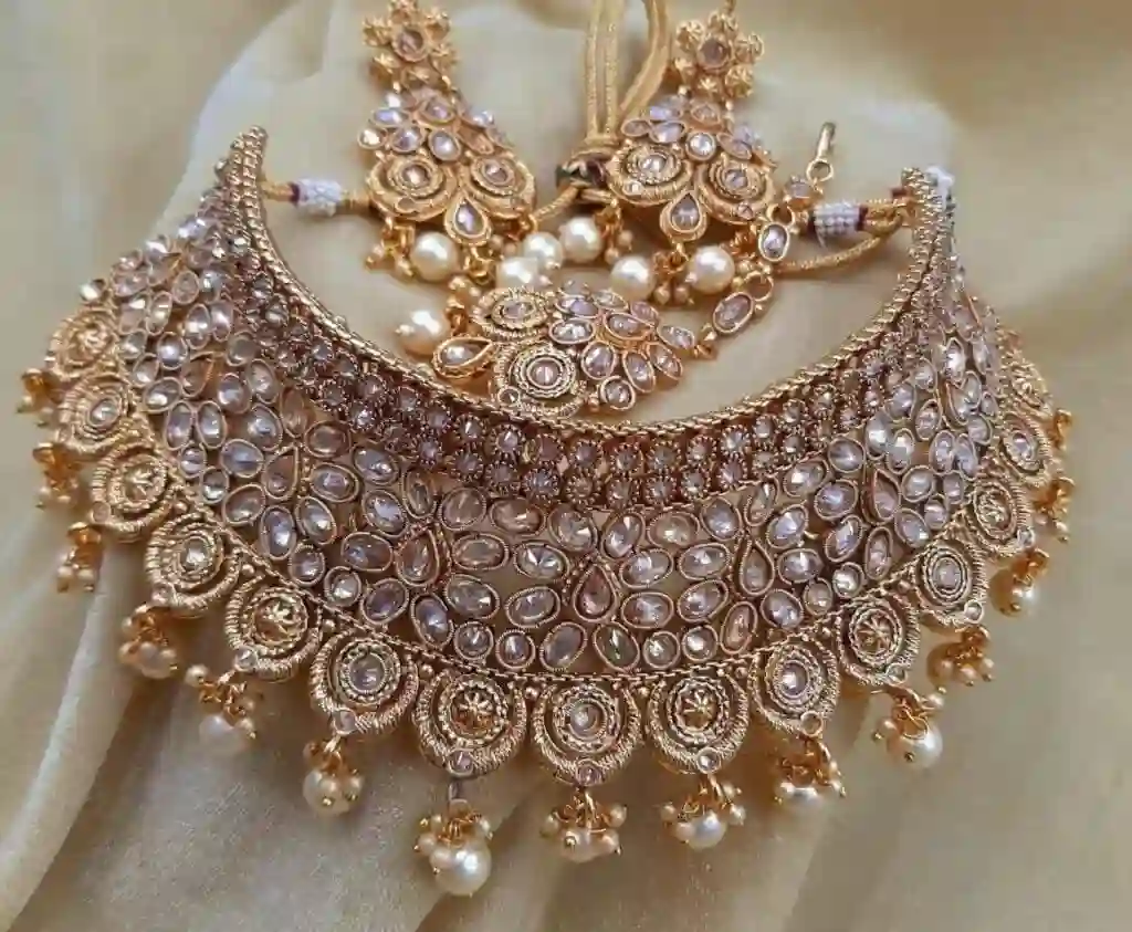 2. Motiwala & Sons:&nbsp;